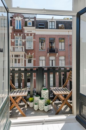 Medium property photo - Van Eeghenstraat 26-1, 1071 GG Amsterdam